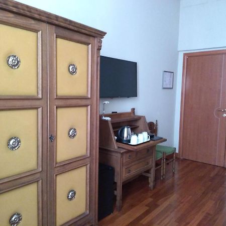 Hotel Twenty Nine Генуа Екстериор снимка