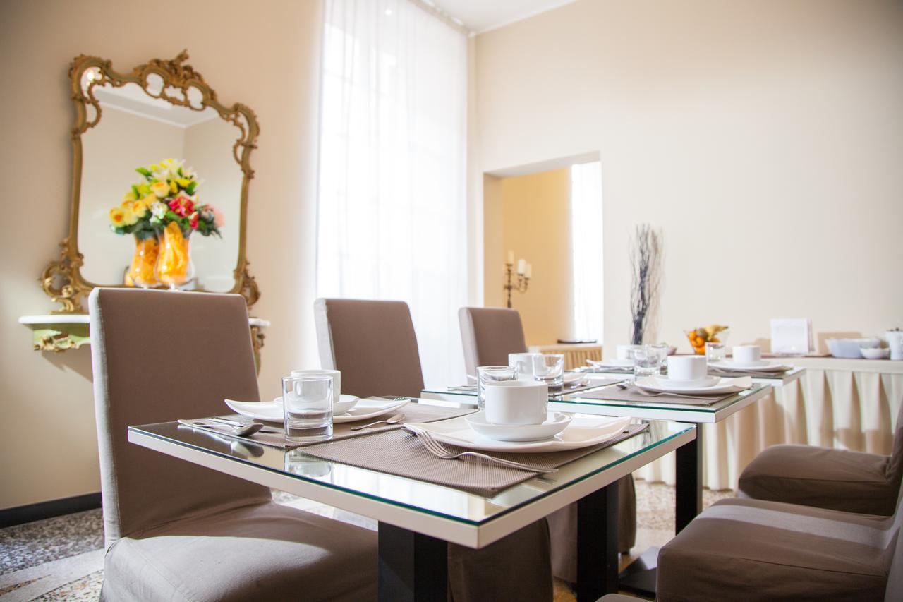 Hotel Twenty Nine Генуа Екстериор снимка