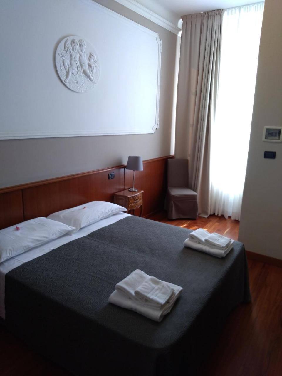 Hotel Twenty Nine Генуа Екстериор снимка